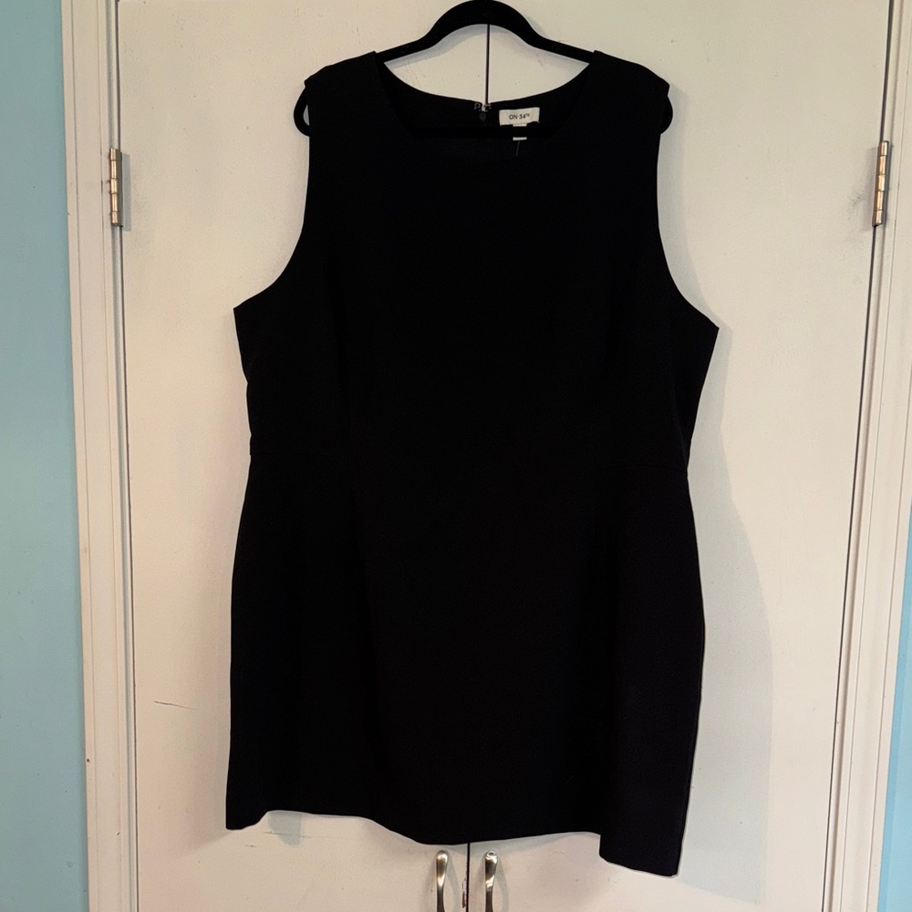 Chic Black Sleeveless Tunic by Calvin Klein box44‎